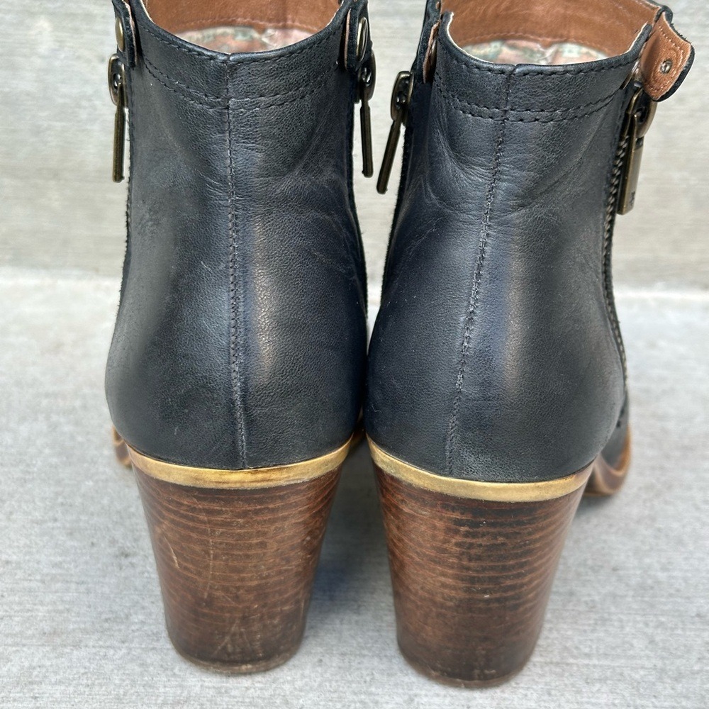 Lucky Brand Dual Zip Black Leather Ankle Booties Size 7.5/8 - Picture 8 of 9